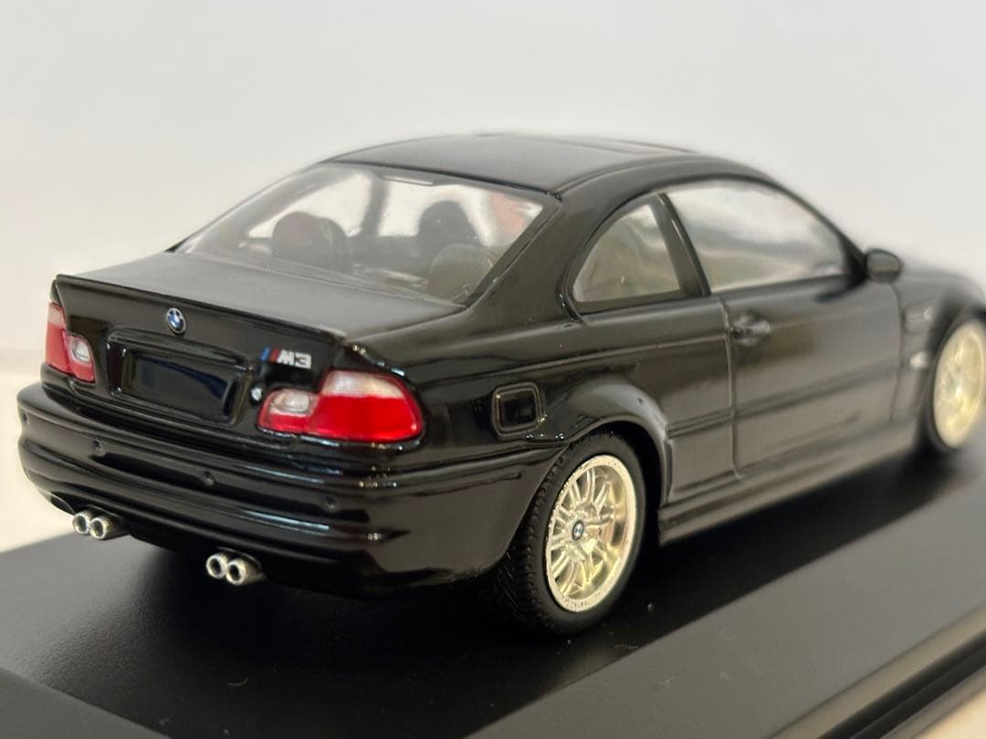 ギミックあり  M3 Coupe E46 ミニチャンプス PMA 1/43