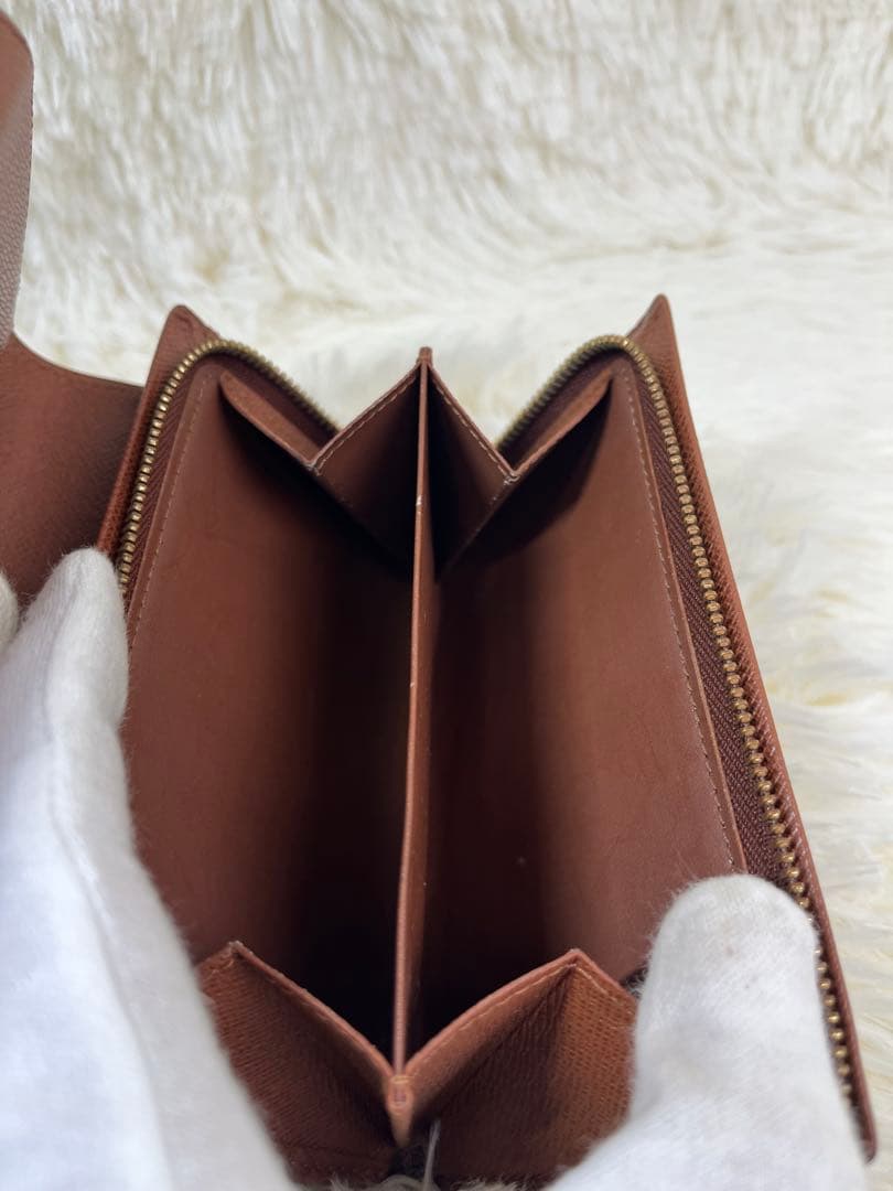 ✨高級✨Louis Vuitton 二つ折り財布 モノグラム