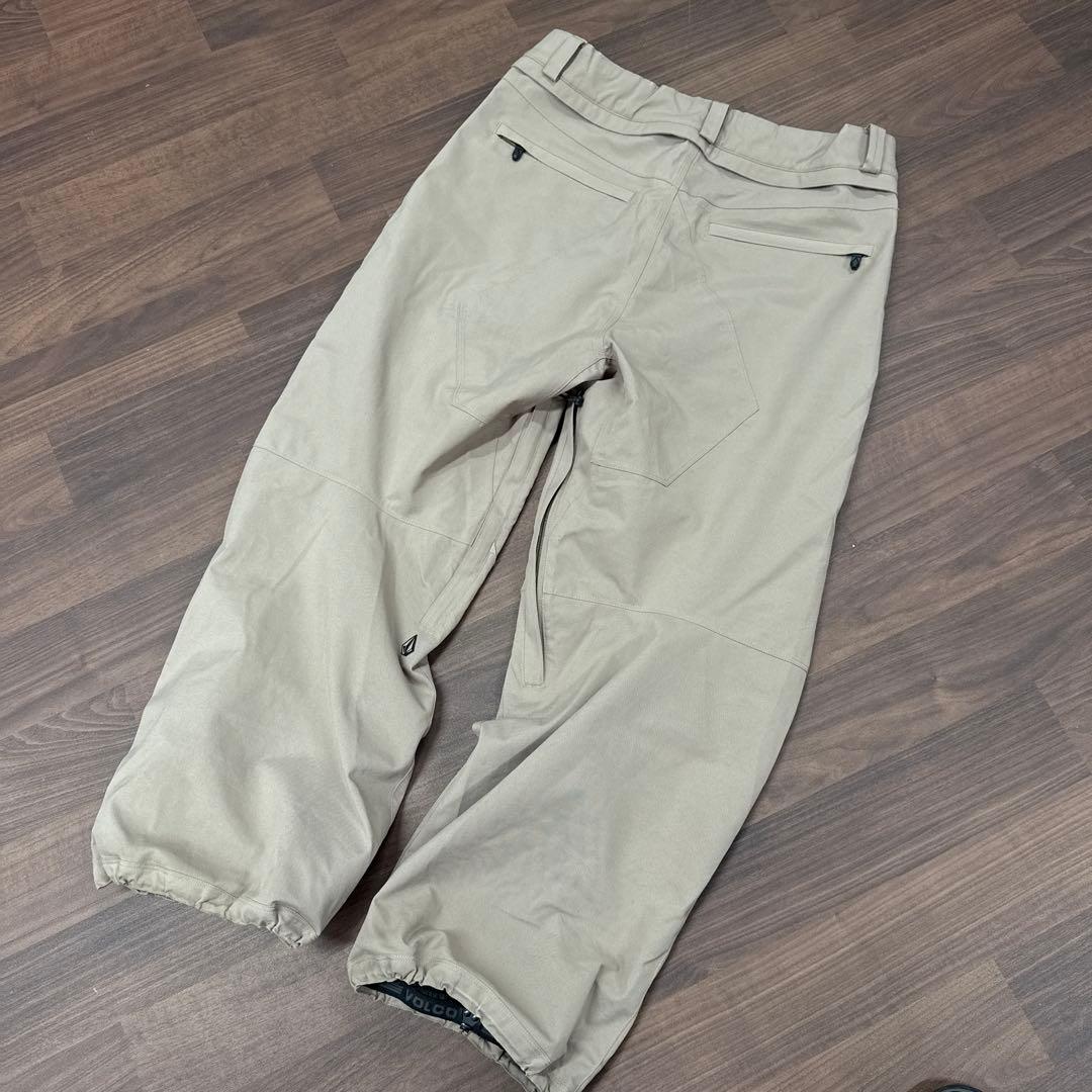 VOLCOM スノーボードウェア スノボ ウエア 24-25 【上下セット、M】