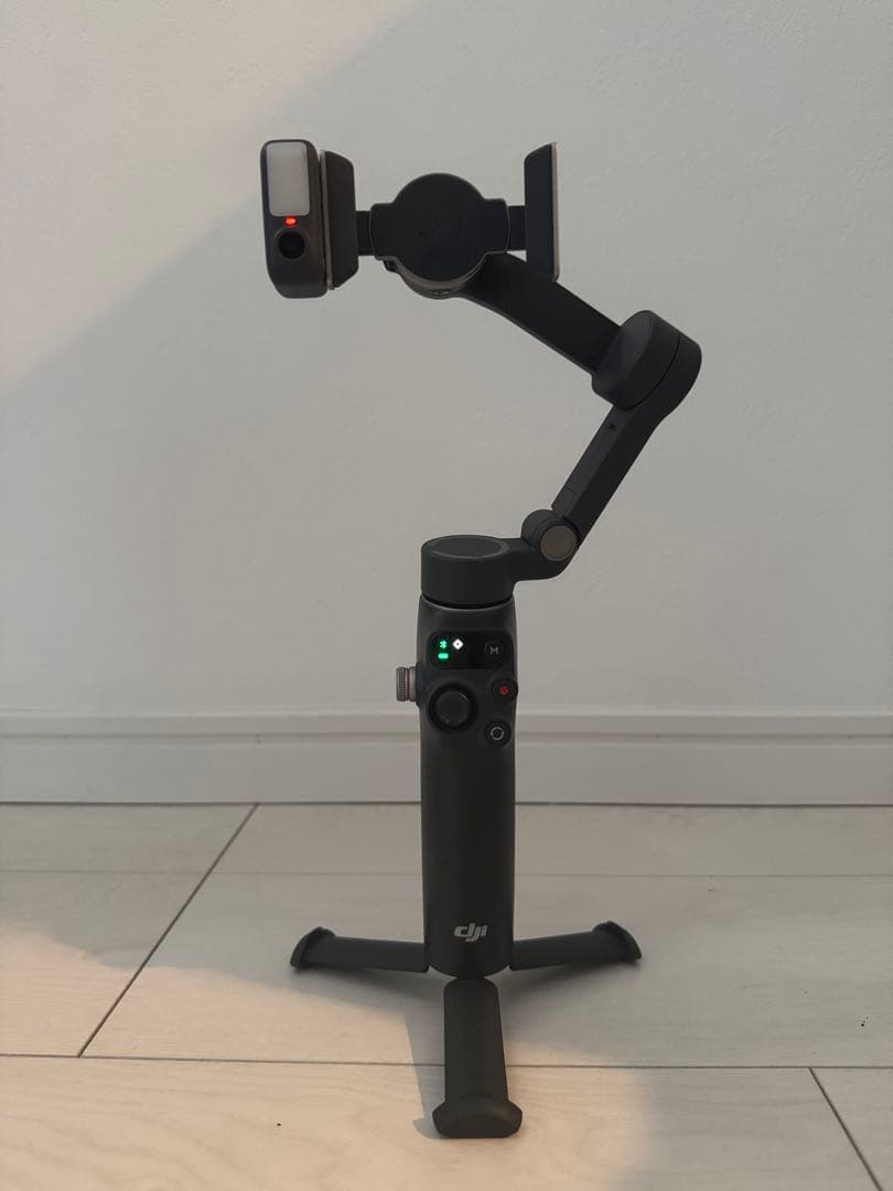 【美品】DJI Osmo Mobile 8 アドバンストトラッキングコンボ