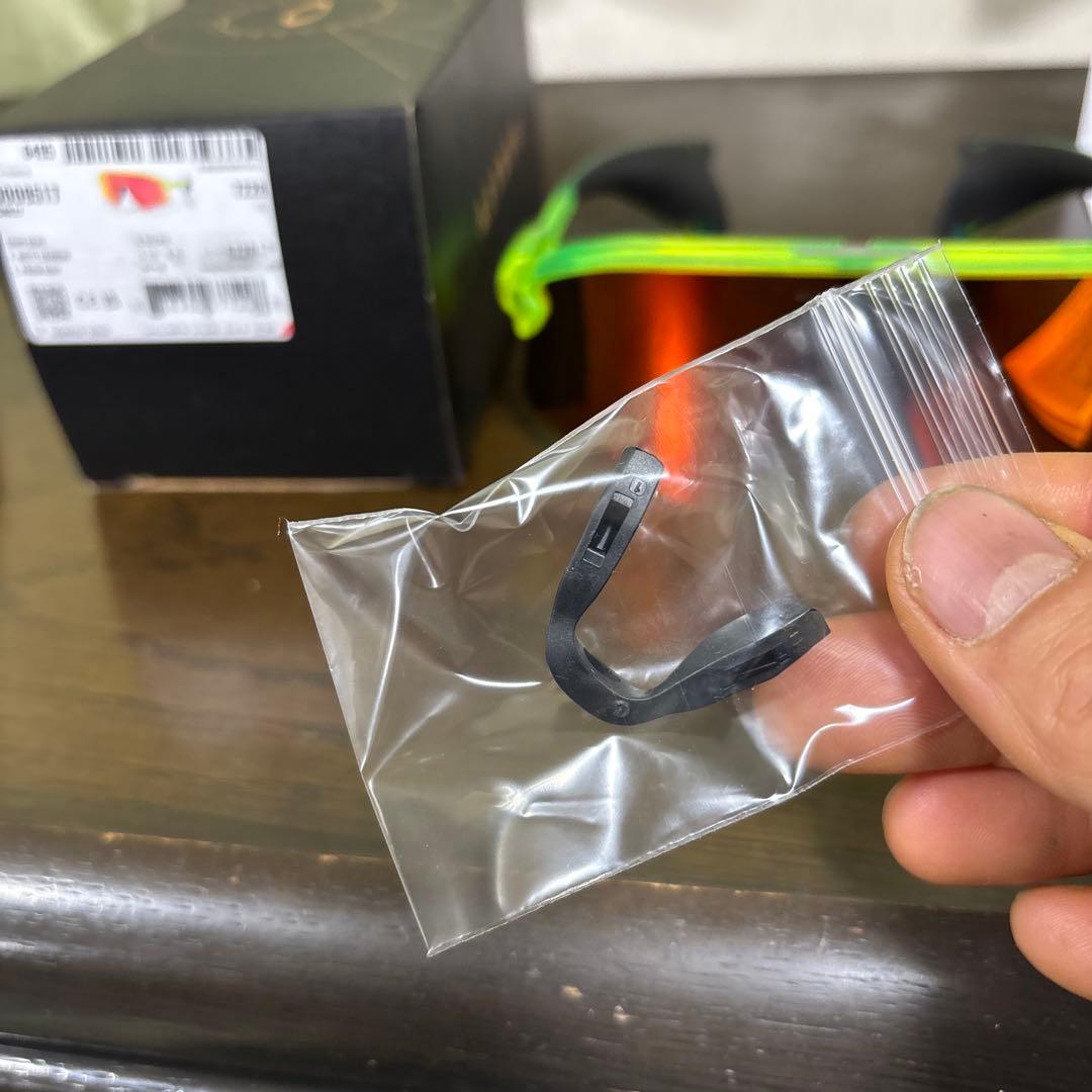 美品中古　正規品オークリー スタントデビル　プリズムルビーレンズ