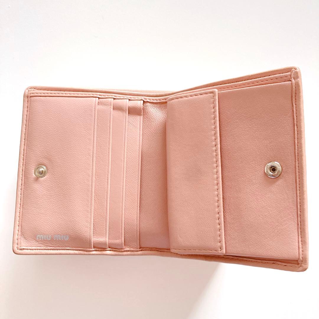 み*ん様 【限定色】miumiu ピンク クリスタル パール 二つ折り 財布 マ