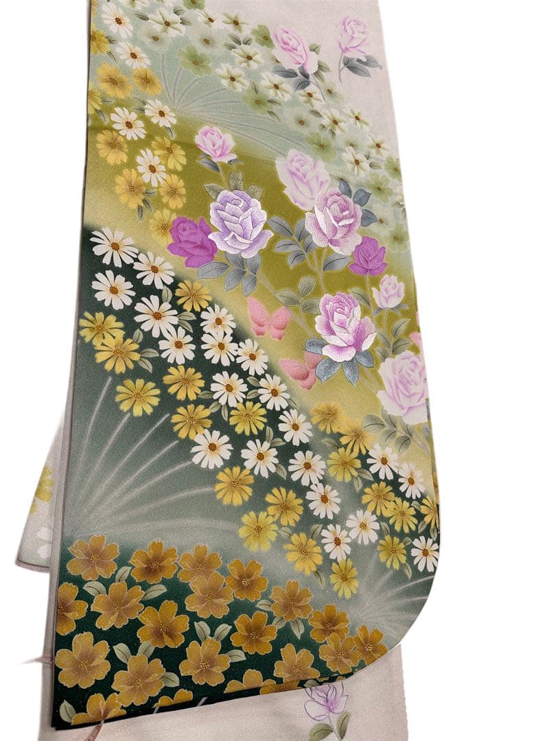 振袖 正絹 オフホワイト 白 薔薇 刺繍 コスモス 秋桜 蝶 5点セット 326