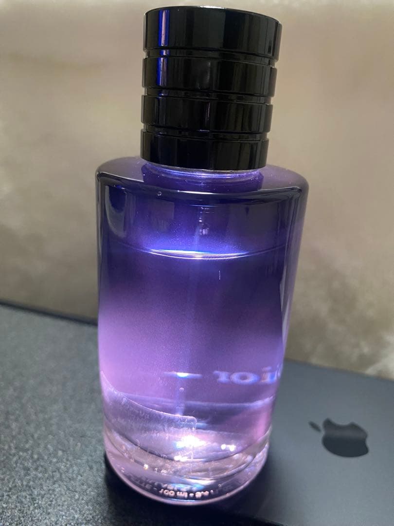 Dior Sauvage オードゥトワレ　100ml