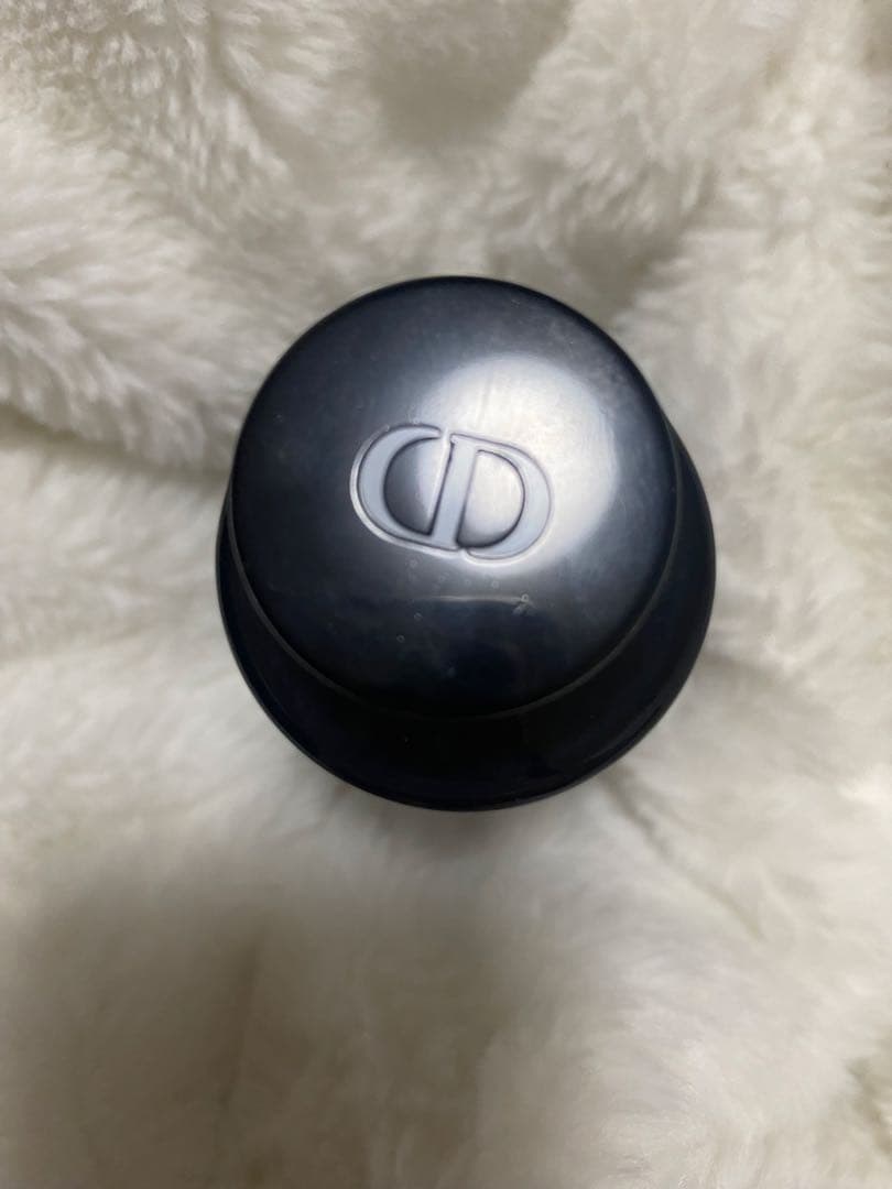 Dior Sauvage オードゥトワレ　100ml