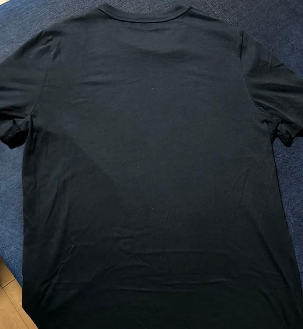 Moncler ブラック Tシャツ