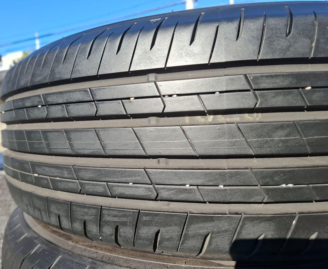 ほぼ新車外し 225/60R18 TOYO PROXES COMFORT 2本