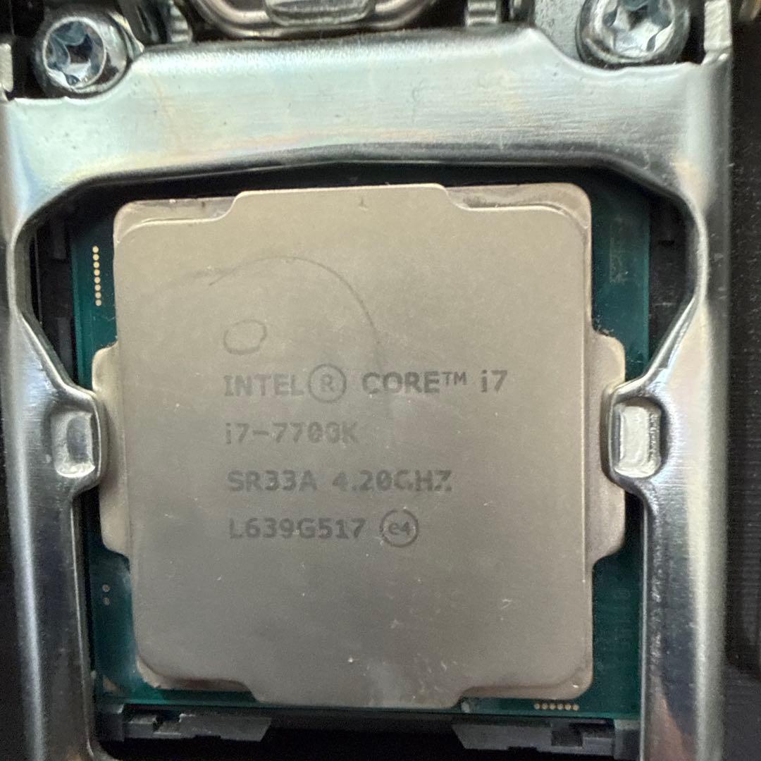 CPU Core i7 7700k + MSIZ270 Z270 GAMING PRO