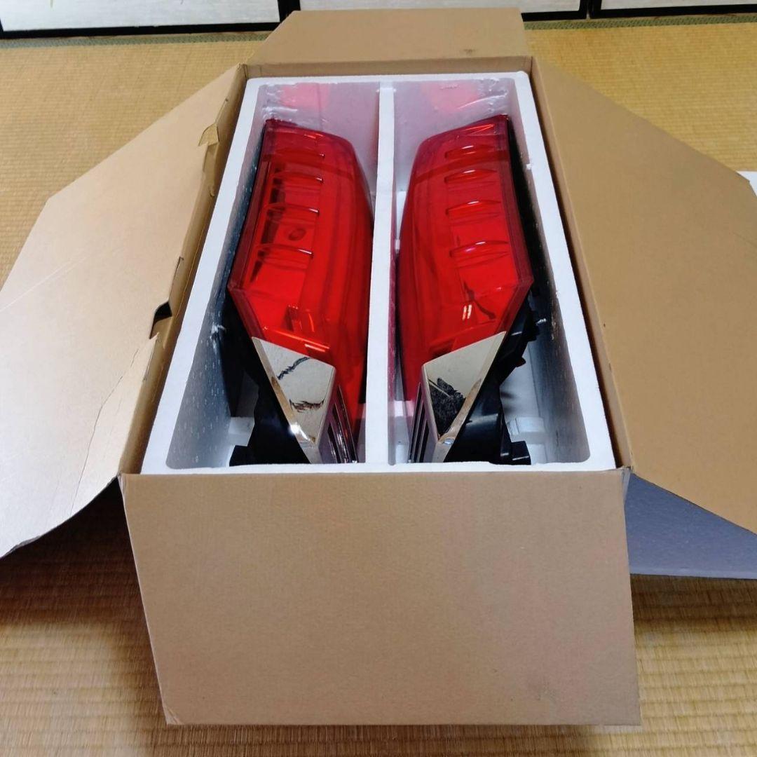 アクセサリー Valenti Jewel LED Tail Lamp Revo