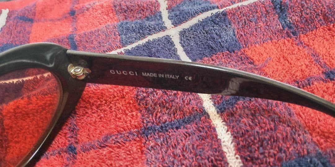【週末限定価格】Gucci 本物！ブラック ヴィンテージサングラス