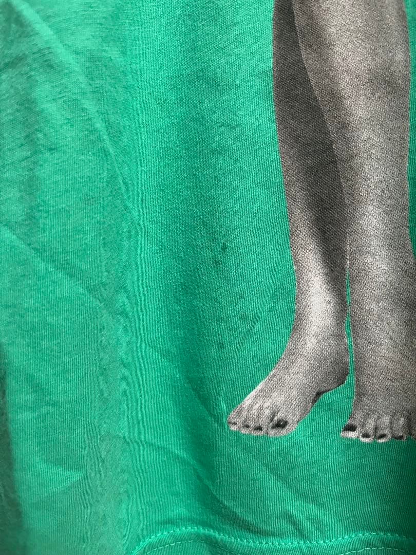 タグ付き　MARC JACOBS チャリティーTシャツ ミラ・ジョヴォヴィッチ