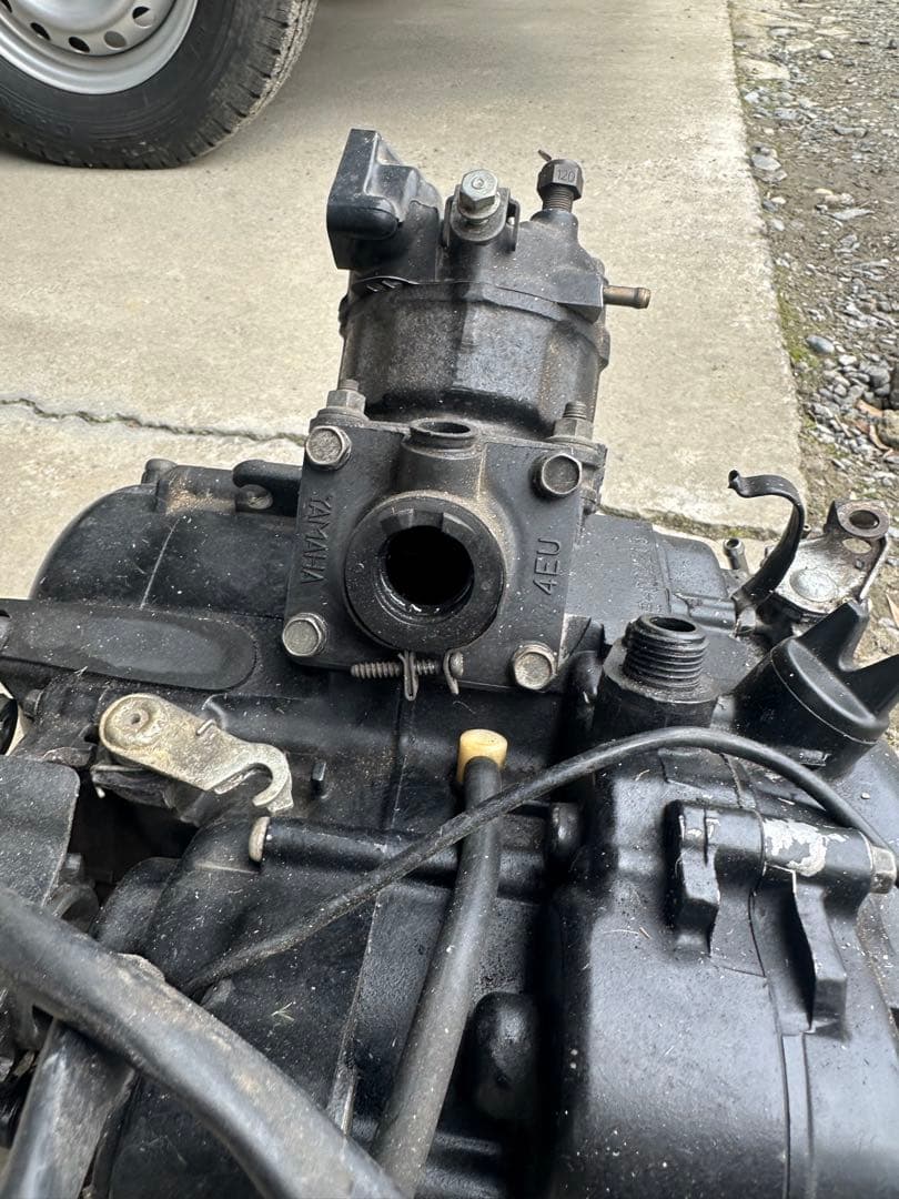 RZ50 エンジン