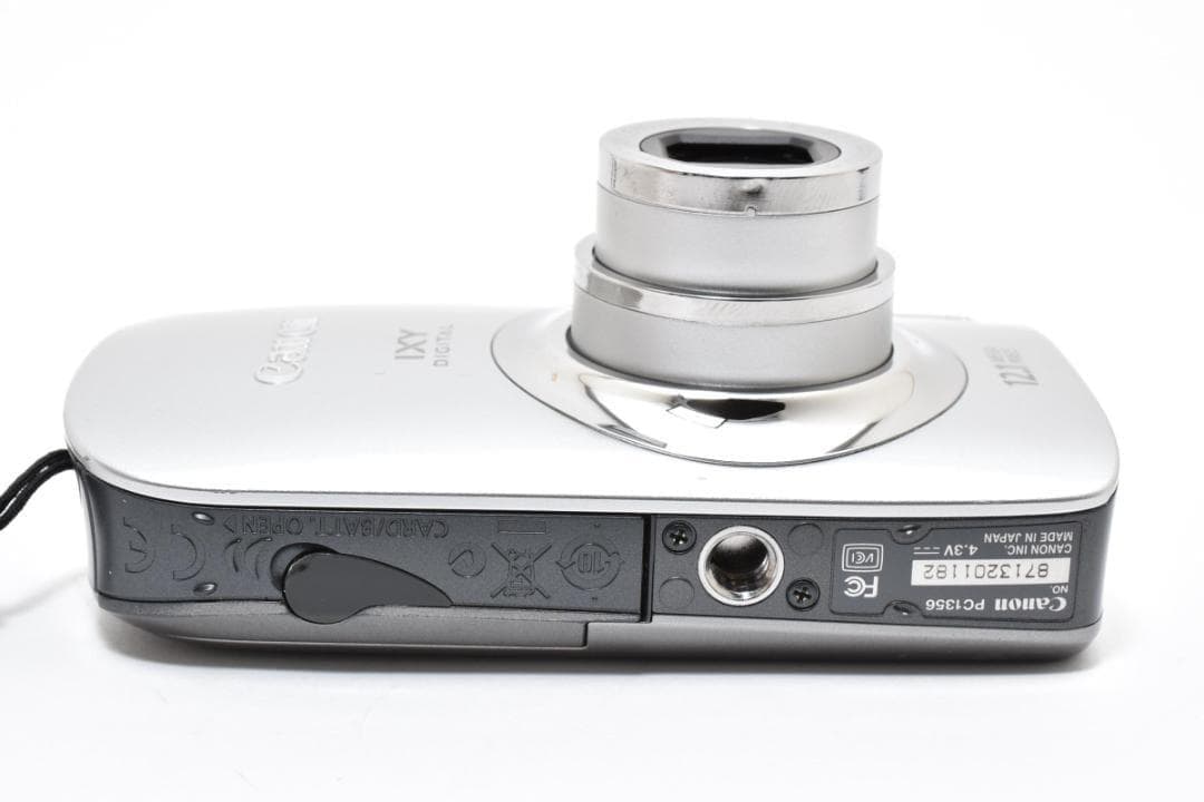 キヤノン　Canon IXY 510 IS シルバー《動作確認済み・SDカード》