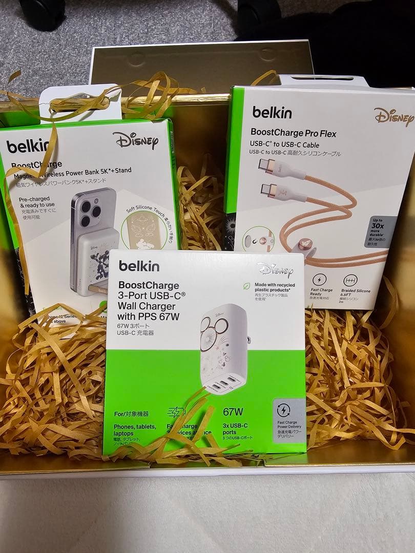Belkin ディズニー チャージング ギフトボックス 未使用新品
