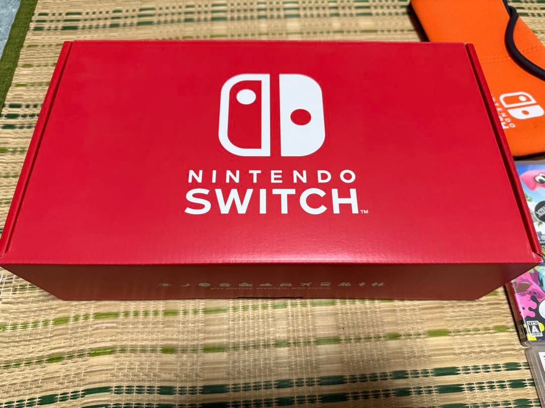 Nintendo Switch 本体 緑/青 Joy-Con 付属品付き