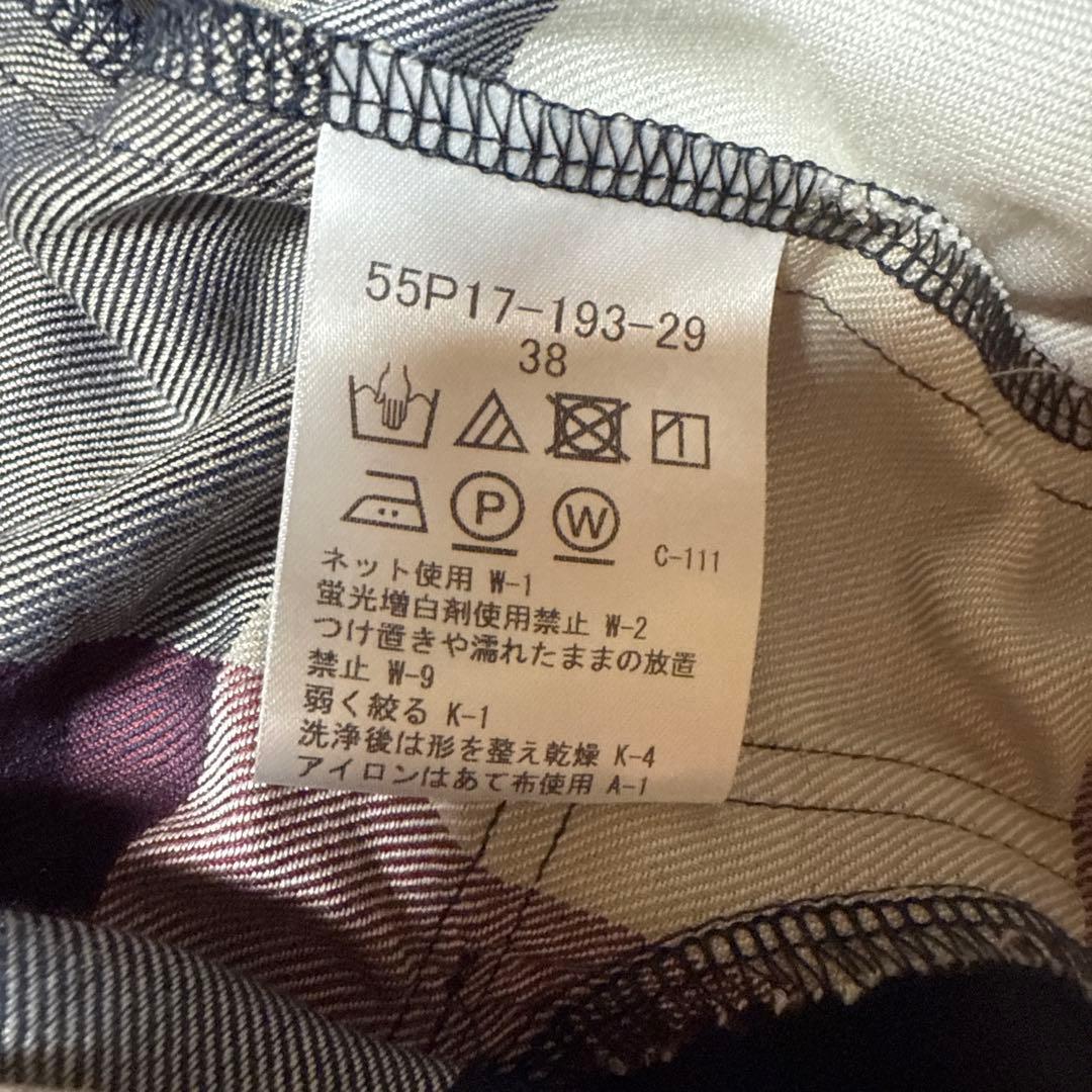 BLUE LABEL CRESTBRIDGE 38サイズ　ブラック　チェック
