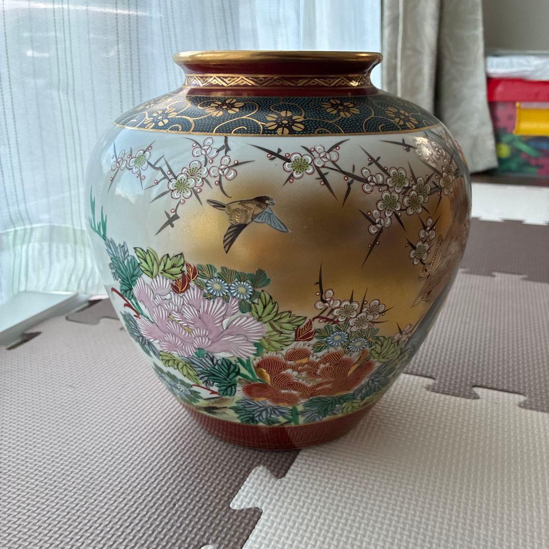 【未使用品】九谷焼　壺　工芸品　木箱入り