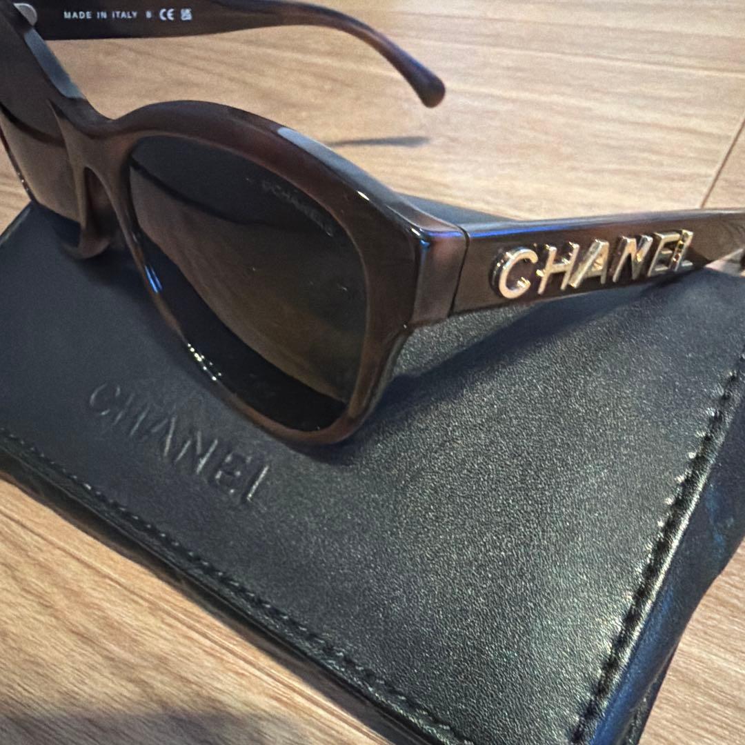 CHANEL ブラウン サングラス