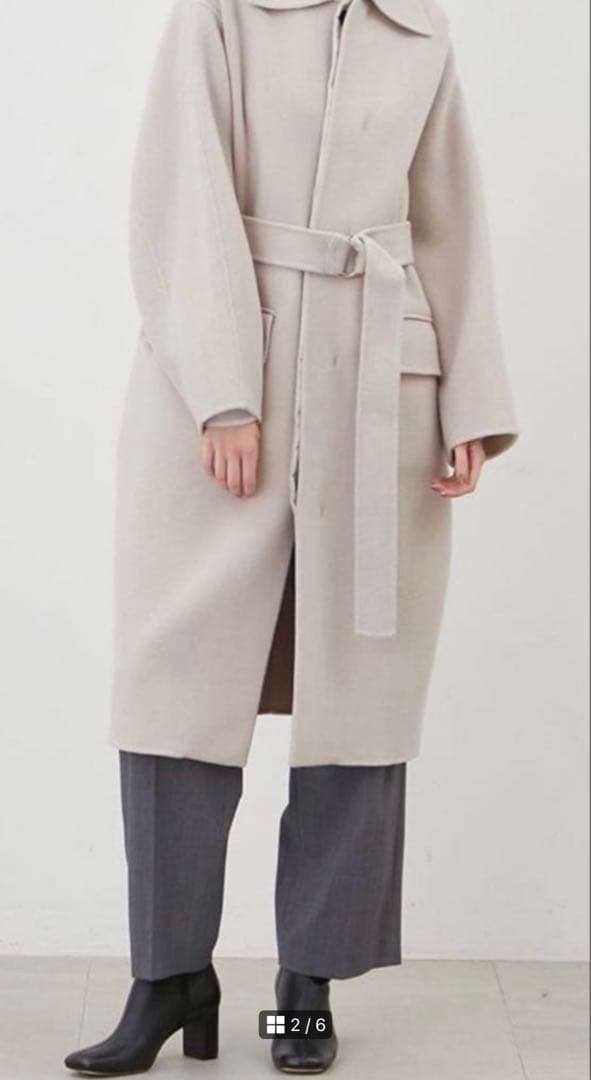 MIESROHEコクーンマニッシュコート