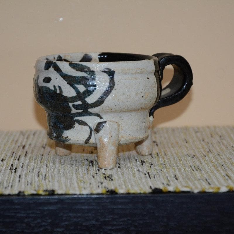 黒織部カニの絵マグカップ　コーヒーカップ　新品　早蕨窯　佐藤和次　送料込み