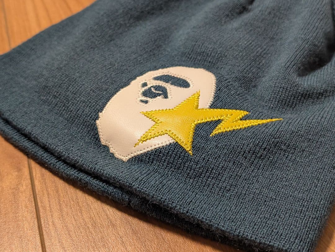 A BATHING APE 　ビーニー　ニット帽 　エイプ　BAPE