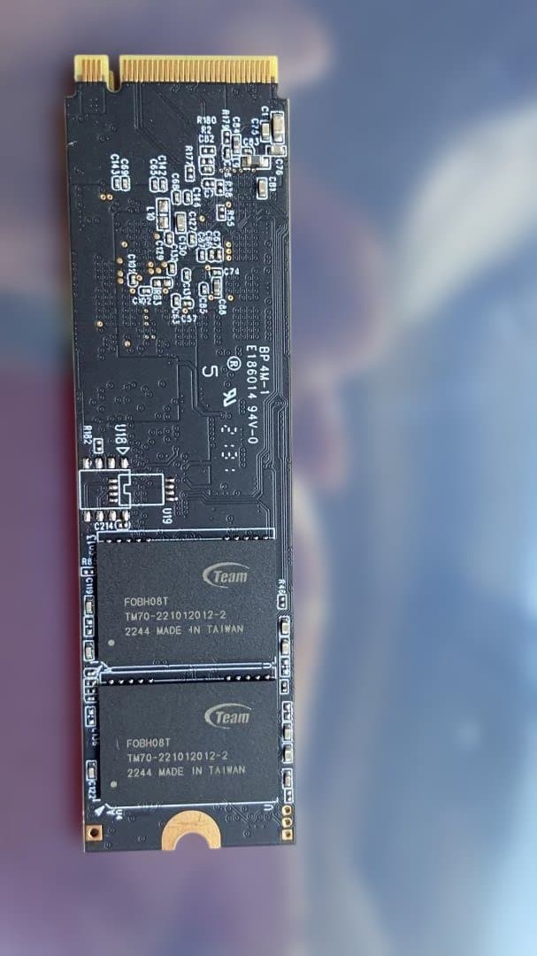 爆速・大容量 Teamgroup 4TB NVMe SSD 2枚 (計8TB)