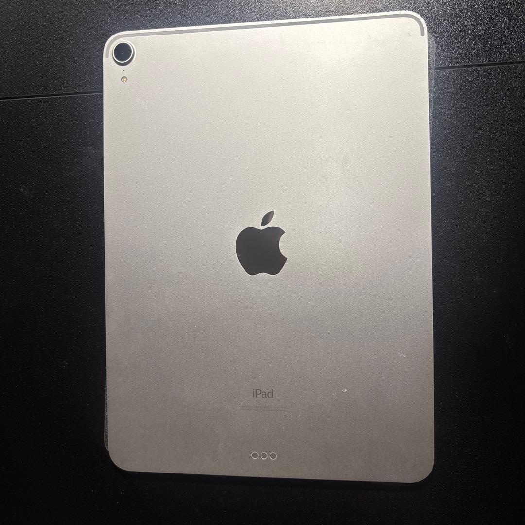 IPad Pro 第一世代　2018 傷あり　ジャンク