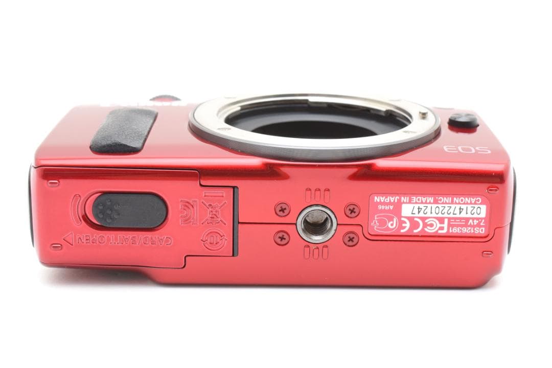 超美品 Canon EOS M ミラーレスデジタルカメラボディ レッド キヤノン