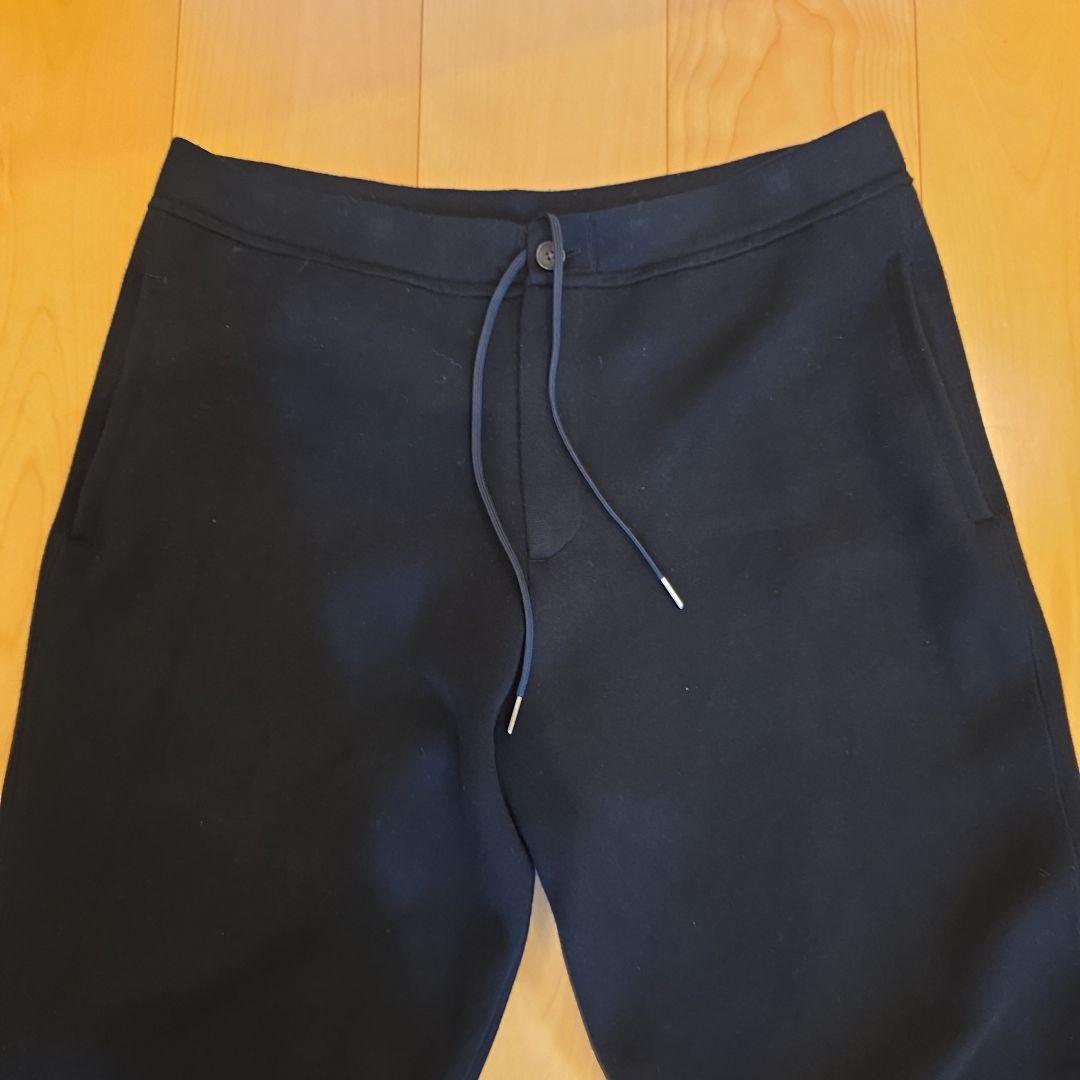 Theoryメンズパンツ