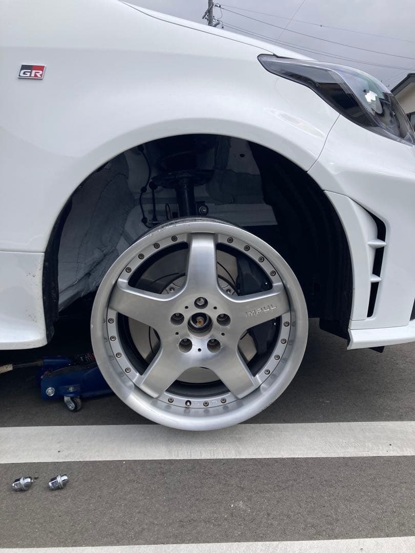 インパル　114.3 18インチ　8.5j +32 4本通し　2P