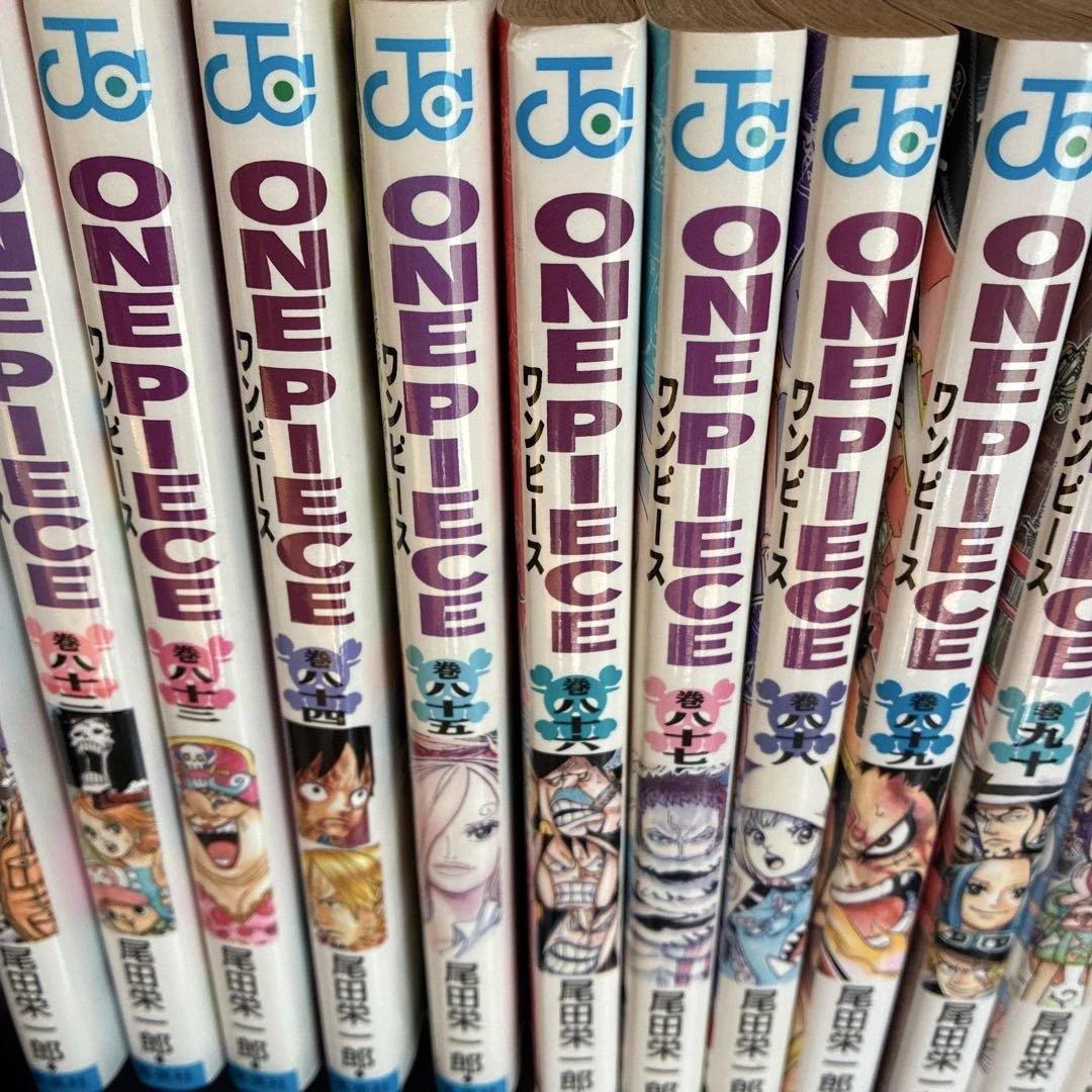 ONE PIECE 全巻セット １巻〜１１４巻（最新刊）＋関連本 １０巻