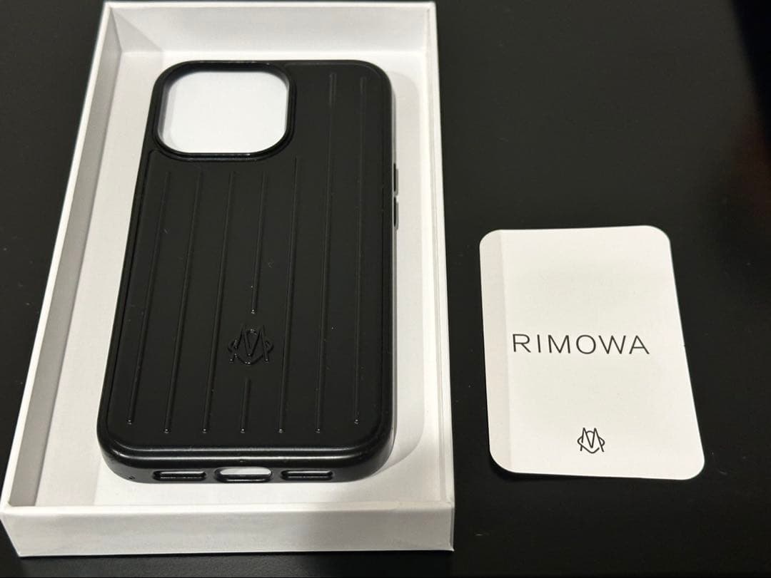 RIMOWA リモワ iPhone13pro ブラック iPhoneケース
