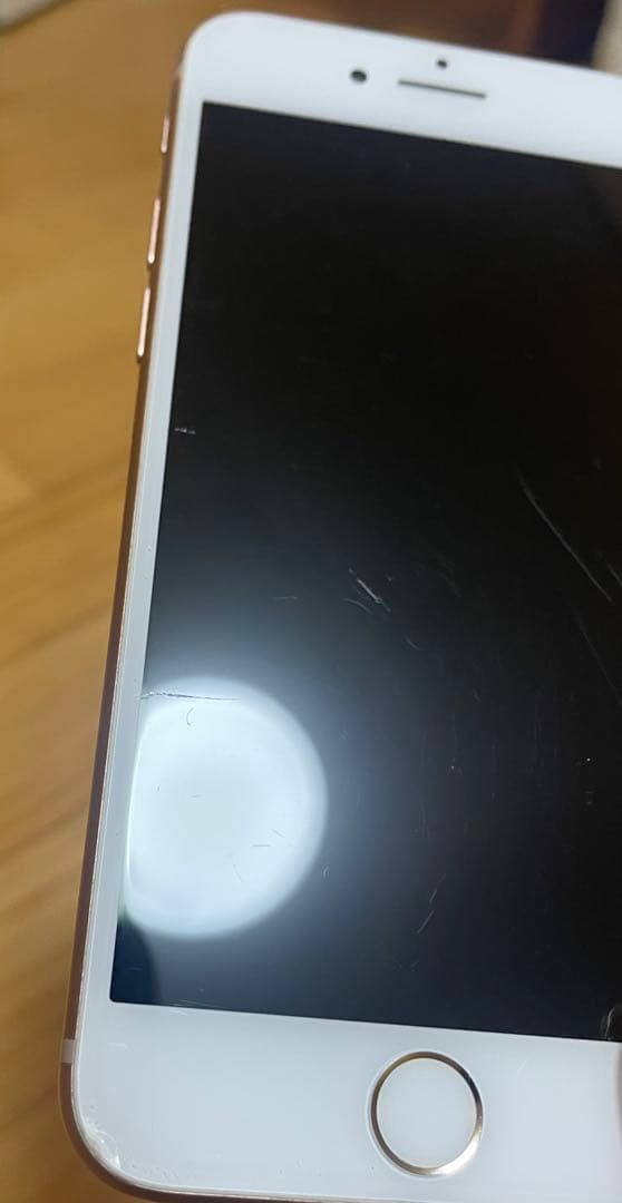 iPhone 8 ピンクゴールド