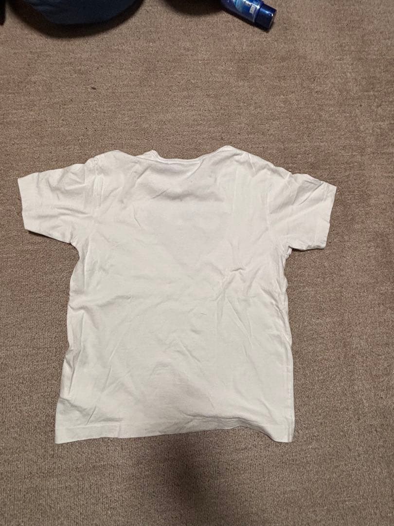 PLAY 黒いハート Tシャツ