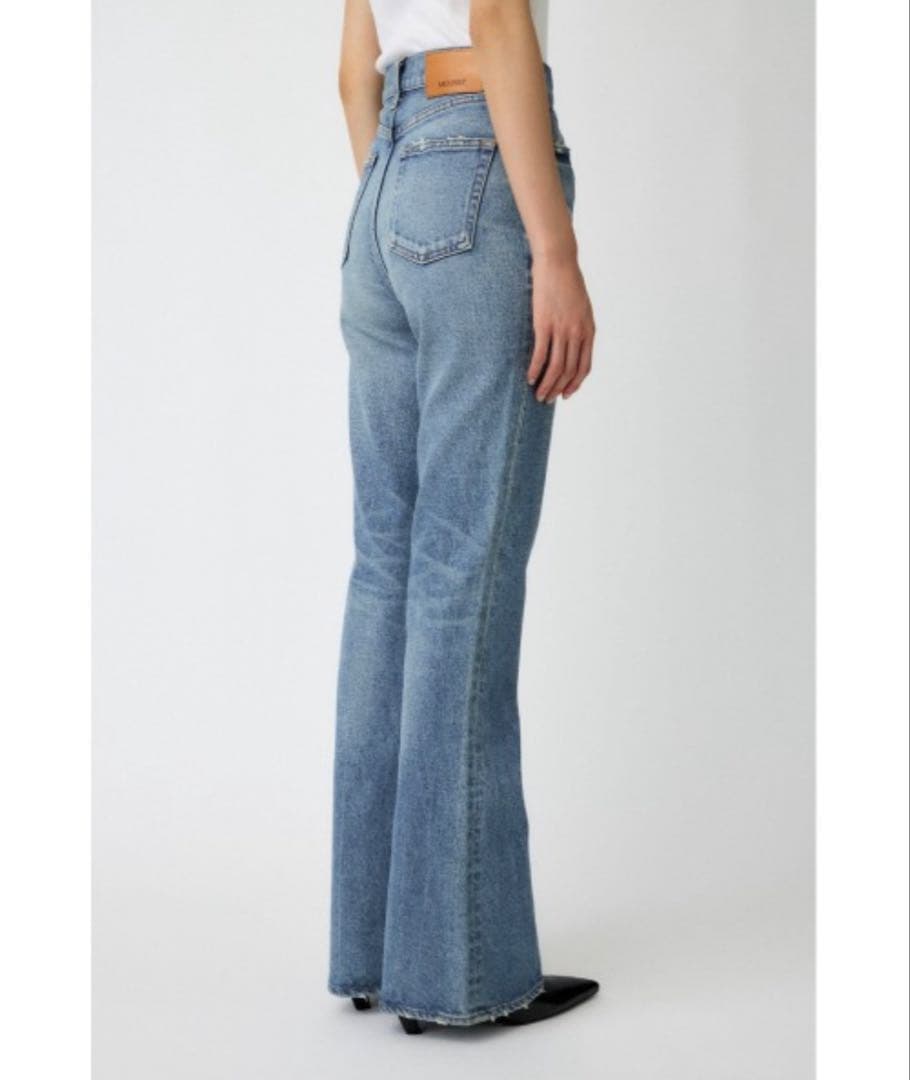 moussy MVS FLARE 23インチ