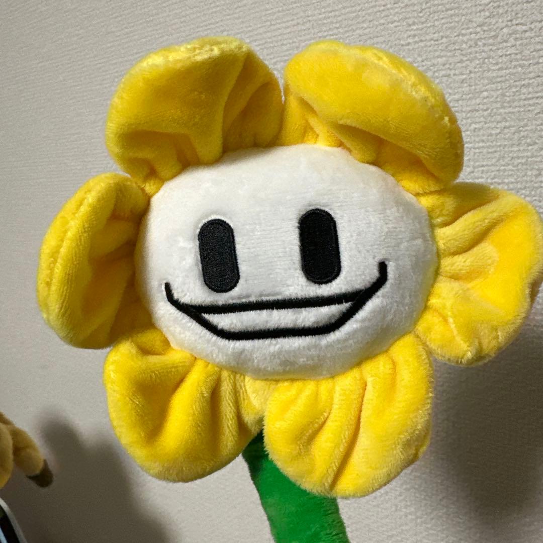 UNDERTALE　アンダーテール　ダンシング　フラウィ　ぬいぐるみ