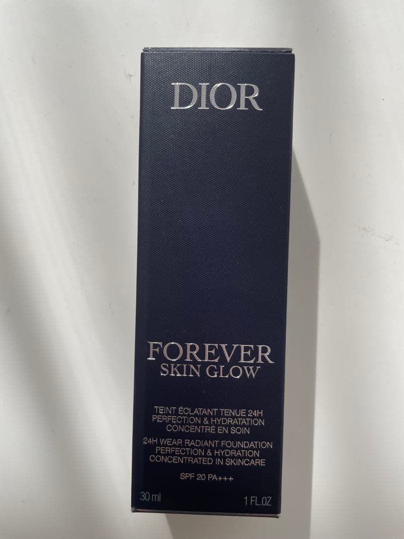 【新品・未使用】Dior FOREVER SKIN GLOW 1N