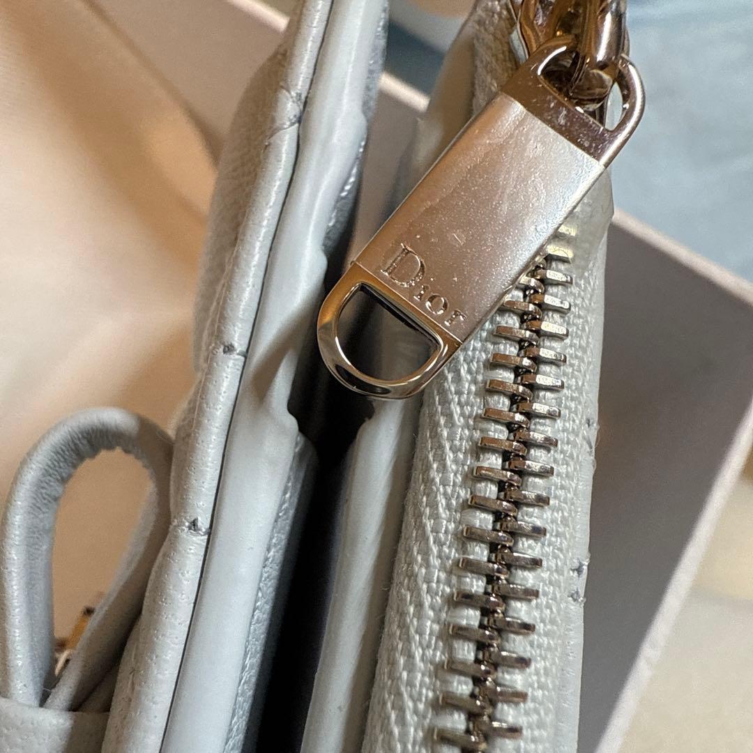 Dior ディオール　二つ折り財布　LadyDior Dahlia ウォレット