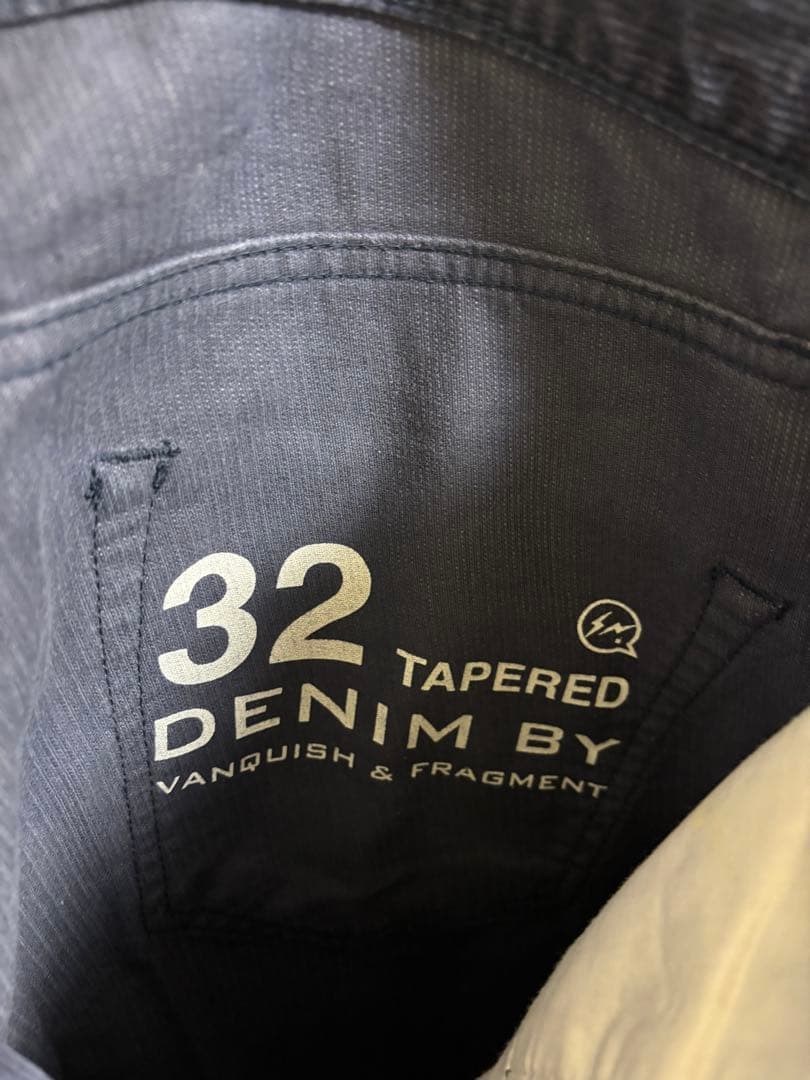 DENIM BY VANQUISH & FRAGMENT コーデュロイパンツ