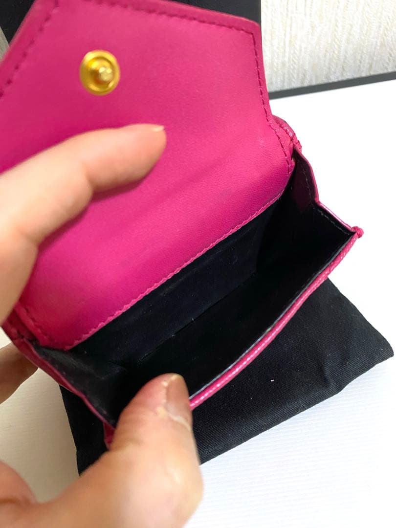 美品　サンローラン　ミニ財布　コンパクトウォレット　ピンク　キルティング