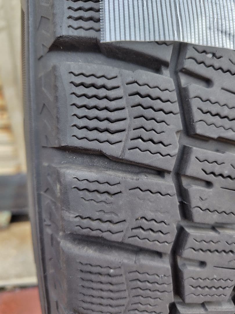 ダンロップ ウインターマックス 215/65R16 2022年製