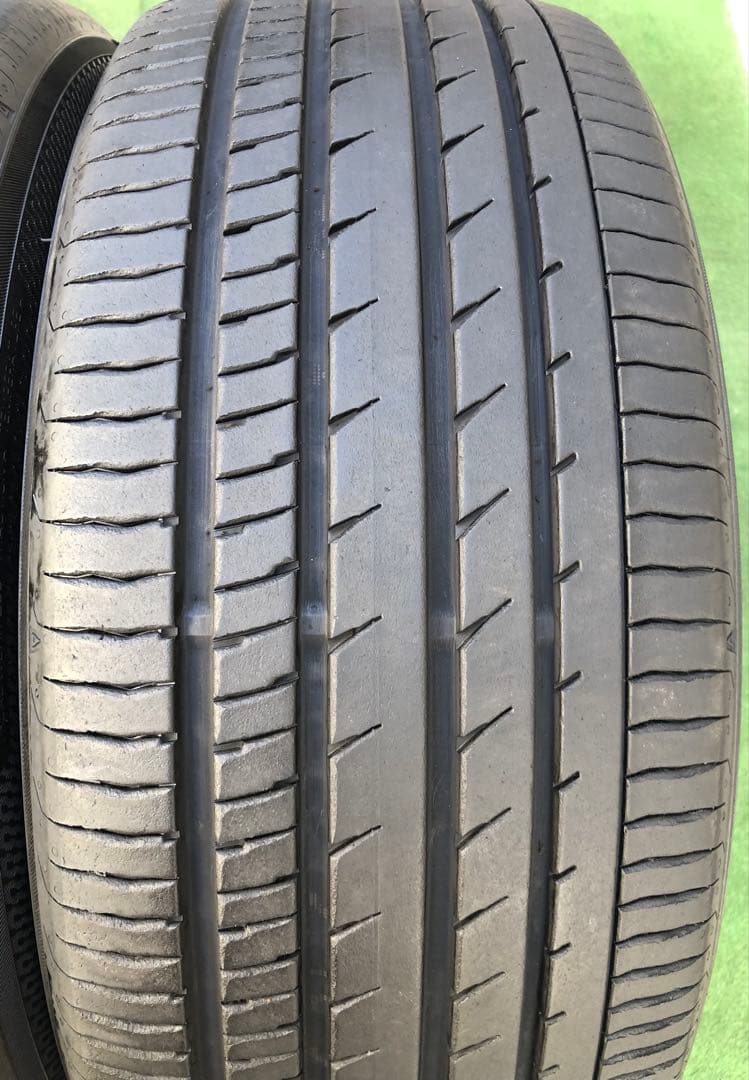 245/45 R19 YOKOHAMA ADVAN dB V553、2024年