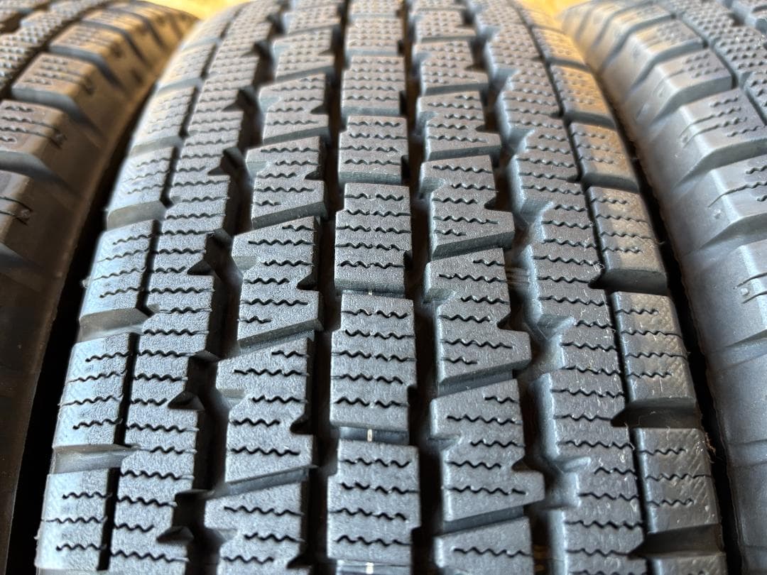 S-645【超バリ山/2024年製造】ブリヂストン W300！145/80R12