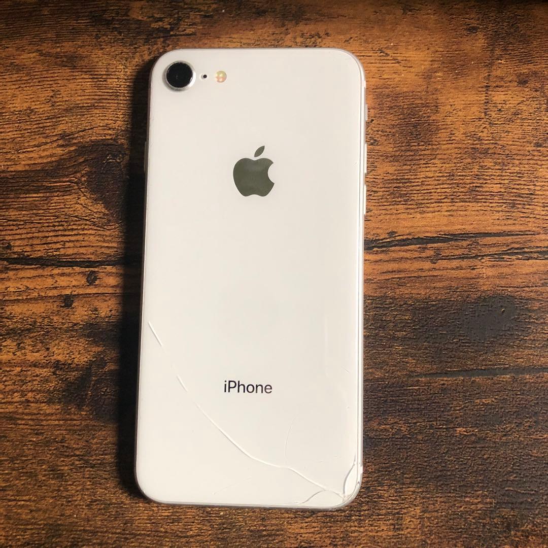 コンピュータ・IT iPhone 8