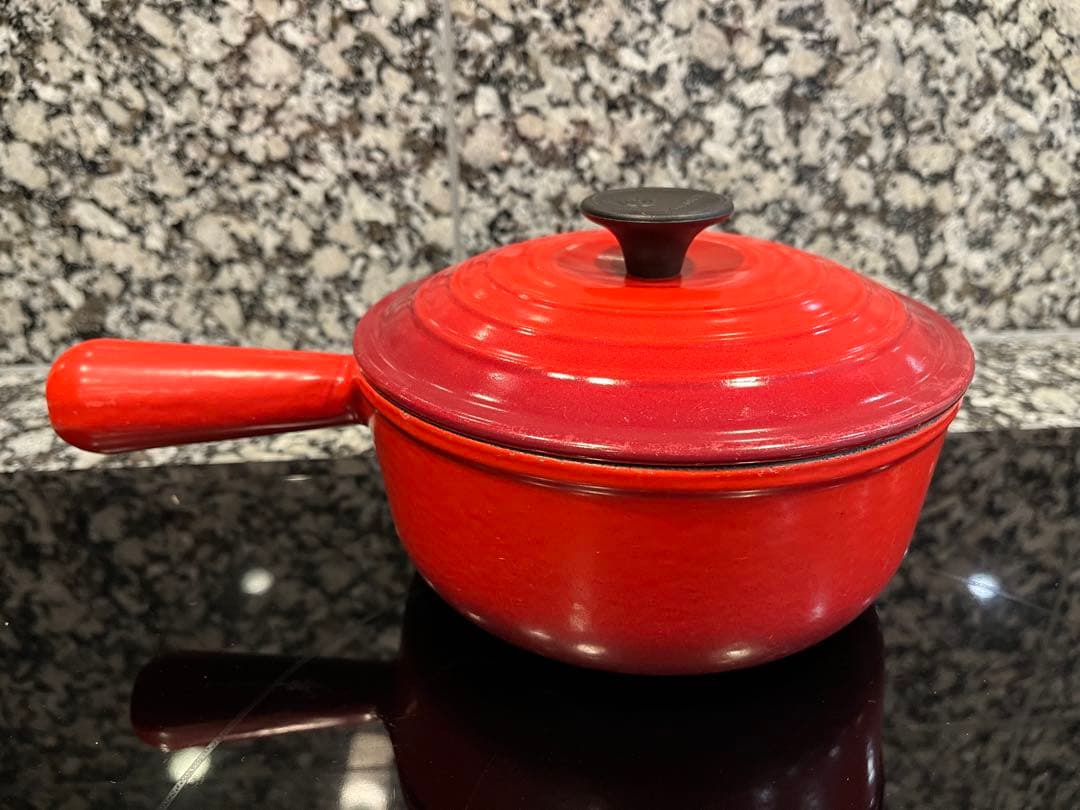 【衛生状態良好！】ル・クルーゼの片手鍋18cm 温かみのあるレッド