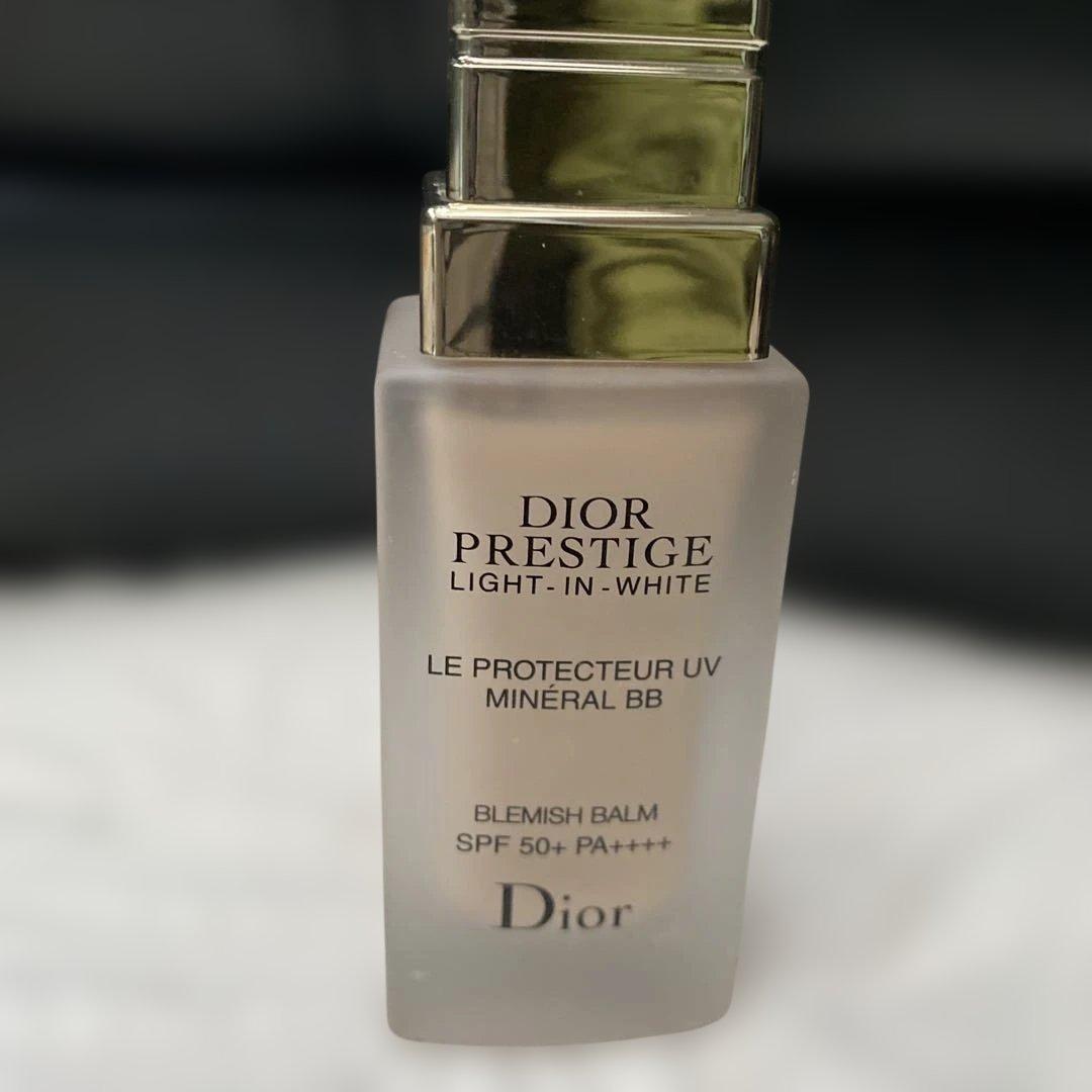 Dior LE PROTECTEUR UV MINÉRAL BB 00
