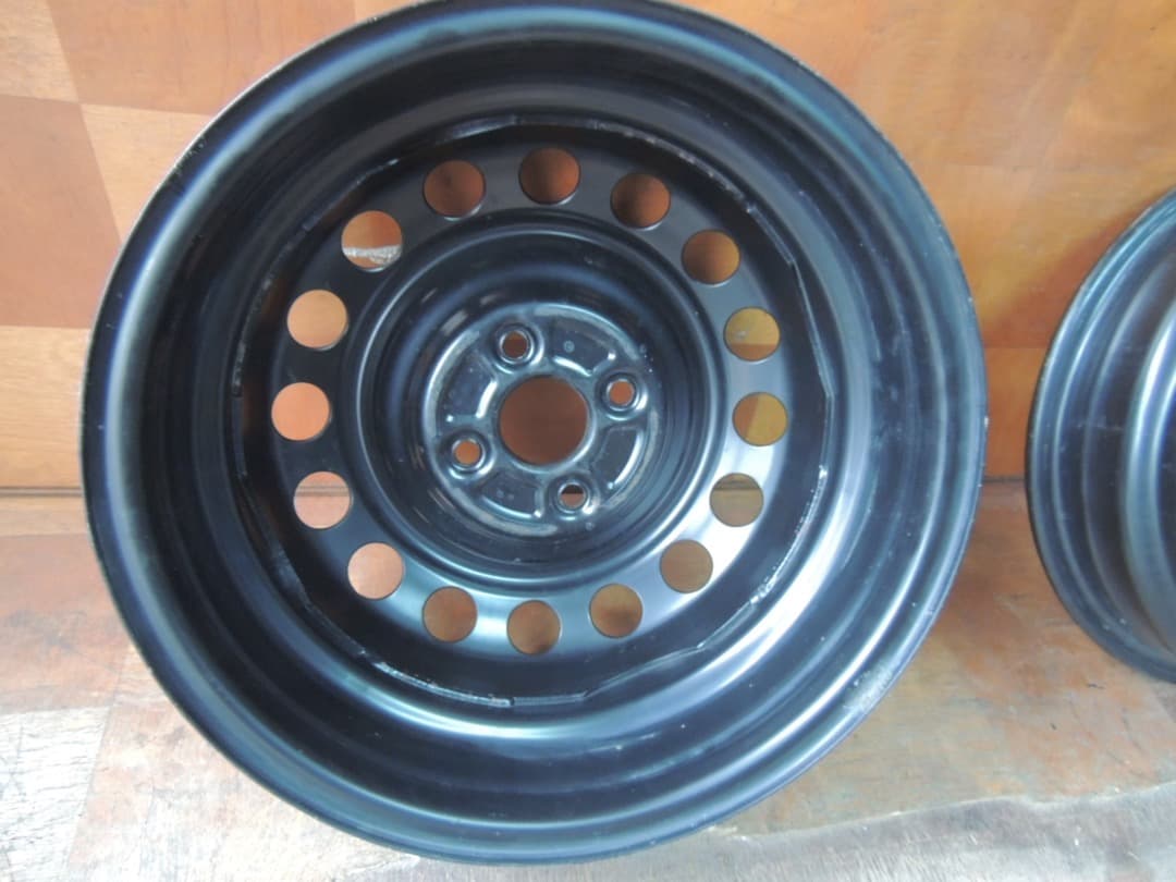 C105 15x5.5J 4穴 アクア純正 スチールホイール 15インチ 4本