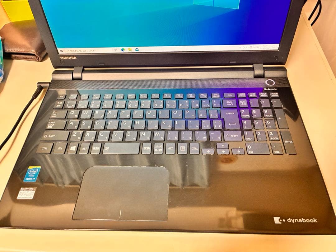 東芝 dynabook T75 i7/8GB/1TB
