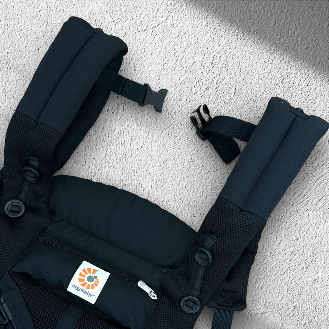 【ergobaby】 OMNI360 COOL AIR MESH ブラック