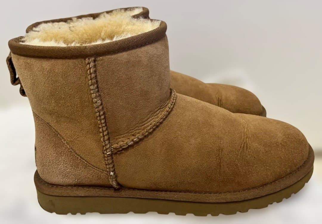 COCO　【UGG】Classic Mini サイズ8　ベージュ